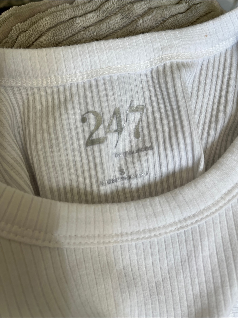 Maurices White Ribbed Sleeveless Tank - Picture 2 of 3